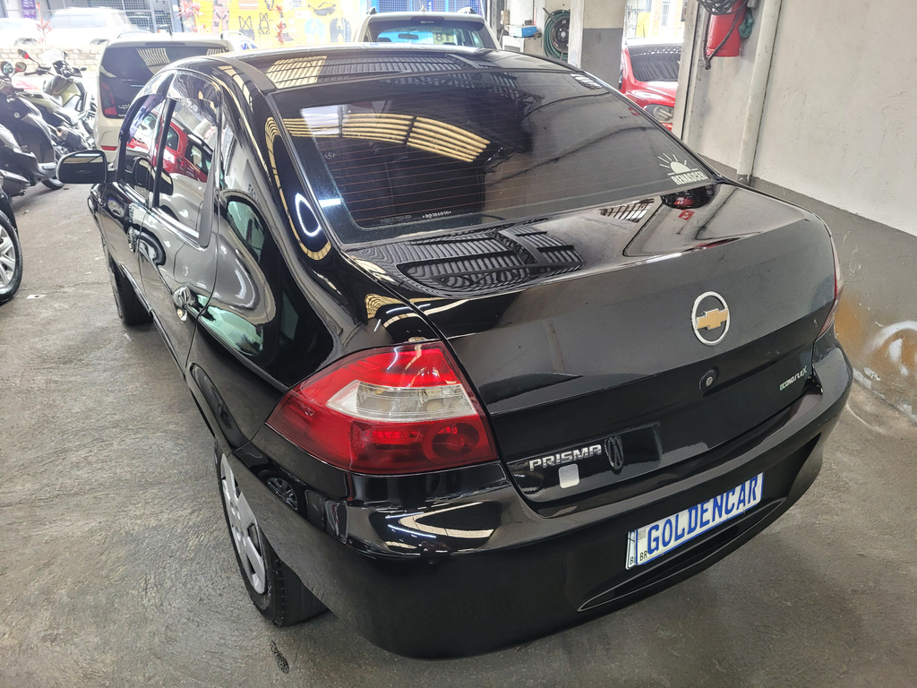 Chevrolet Prisma Preto