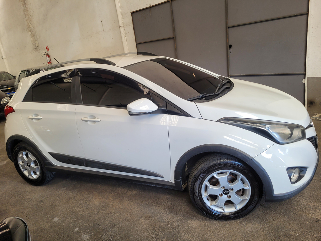 Hyundai HB20X Branco