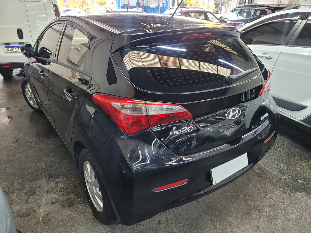 Hyundai HB20 Preto