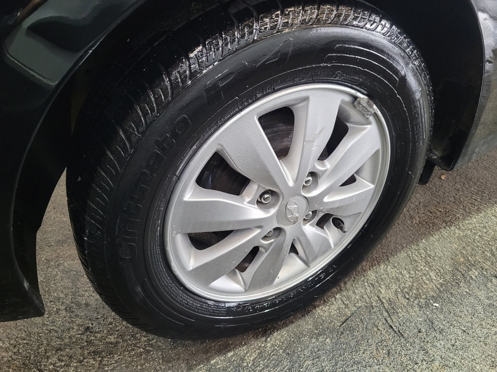 Hyundai HB20 Preto