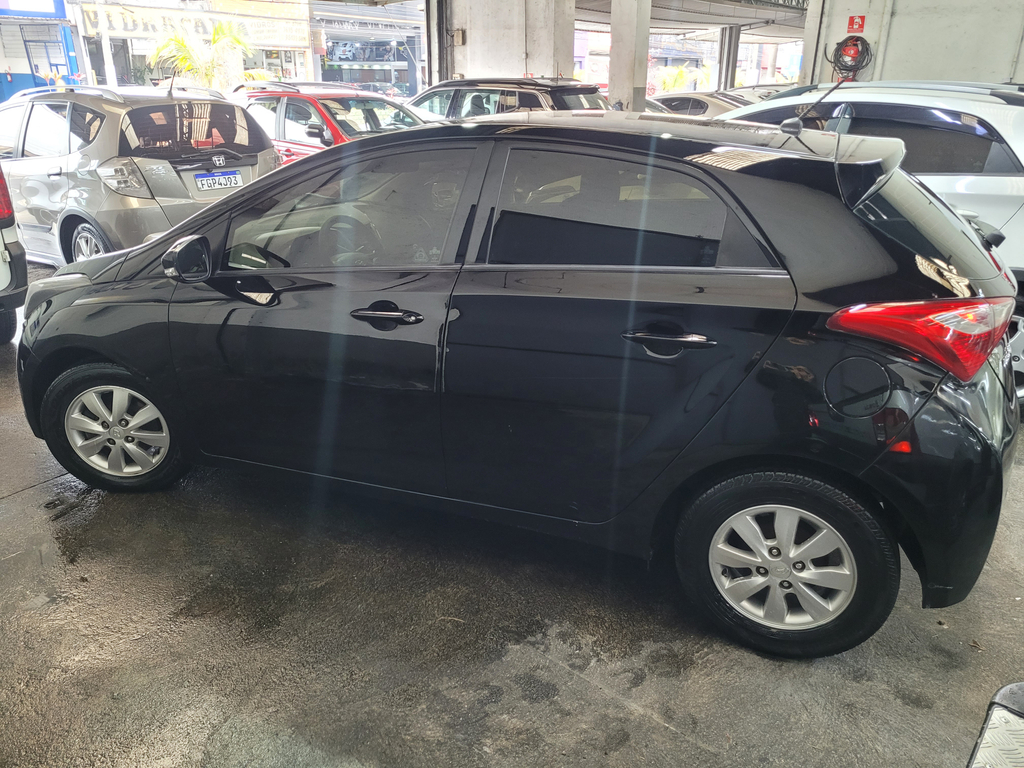 Hyundai HB20 Preto