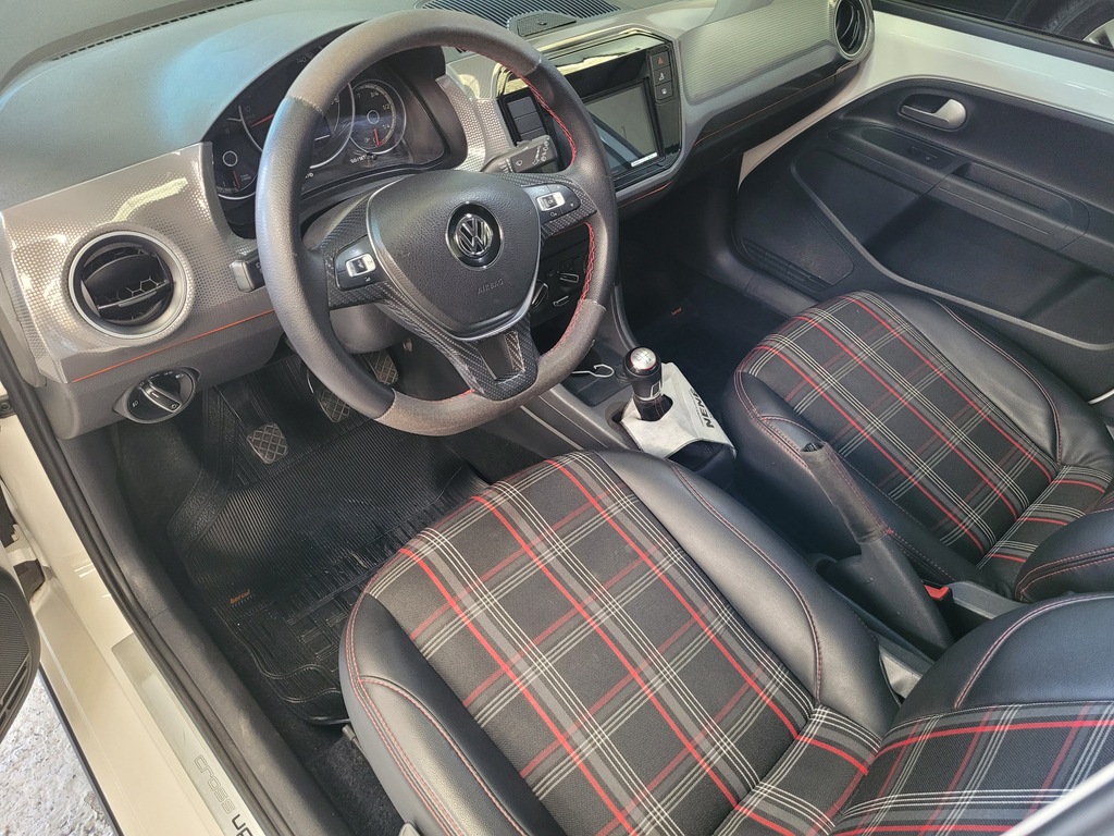 Volkswagen up! cross Branco