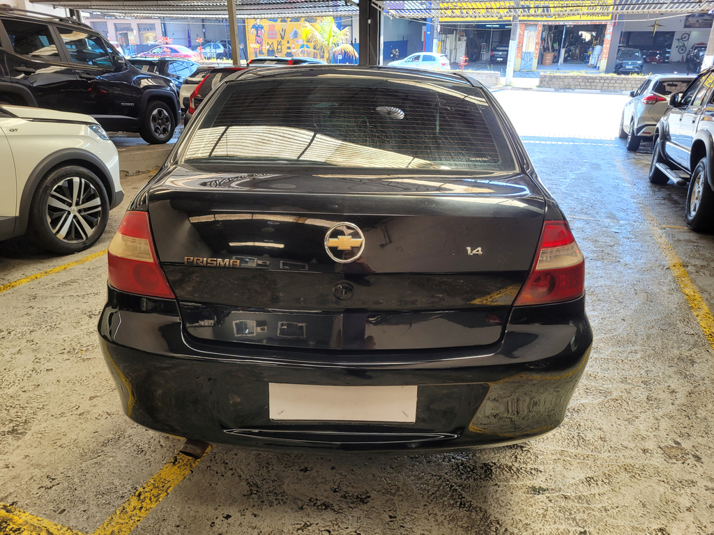Chevrolet Prisma Preto