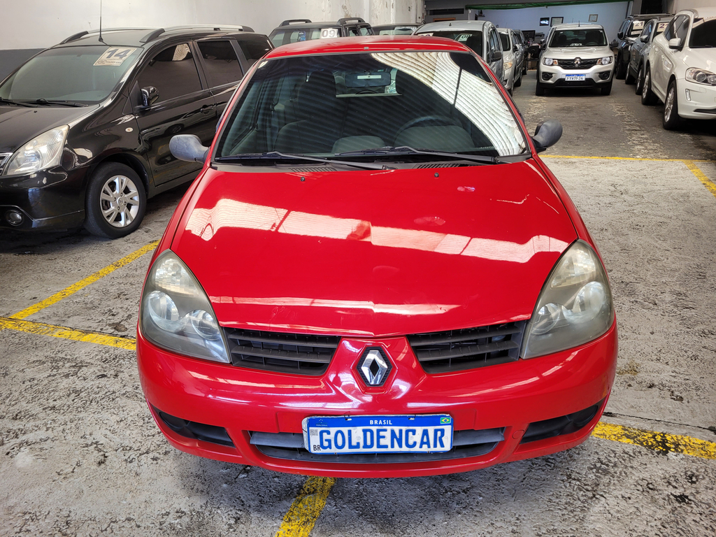Renault Clio Vermelho