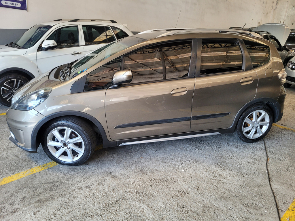 Honda Fit Cinza