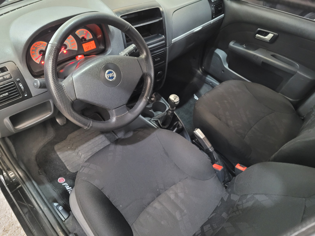 Fiat Palio Preto