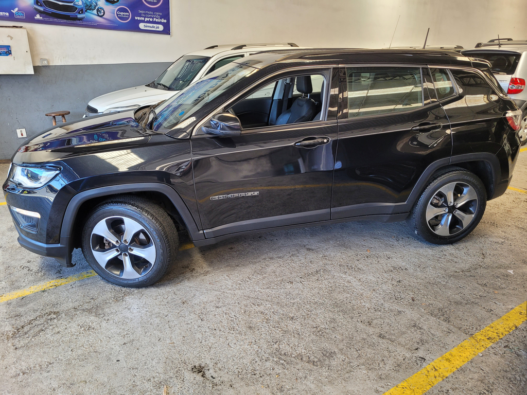 Jeep Compass Preto