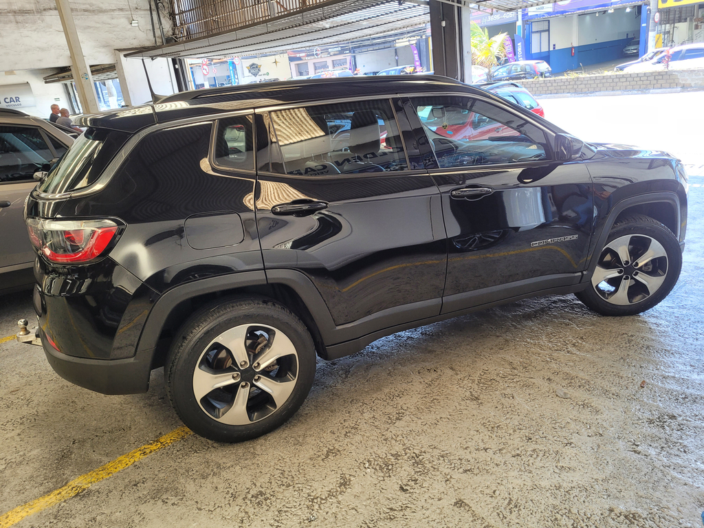 Jeep Compass Preto