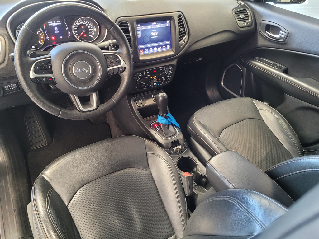 Jeep Compass Preto