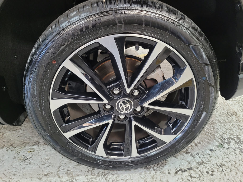 Toyota Corolla Cross Preto