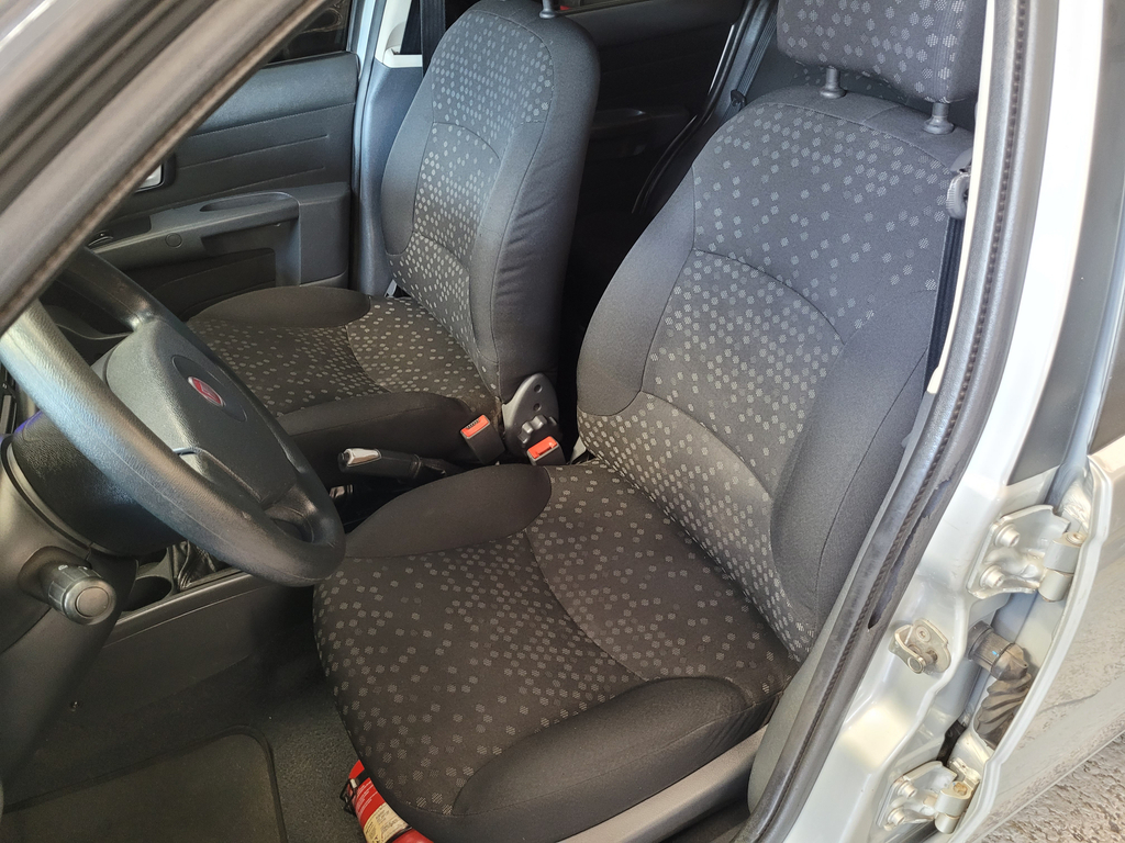 Fiat Palio Prata