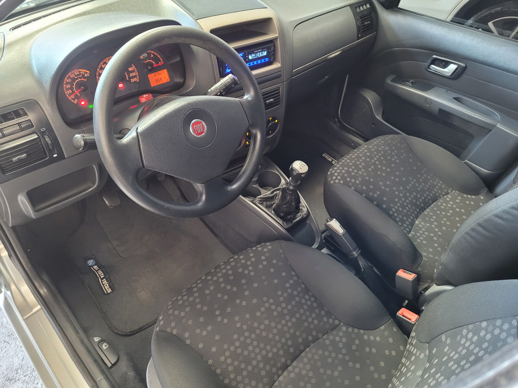 Fiat Palio Prata