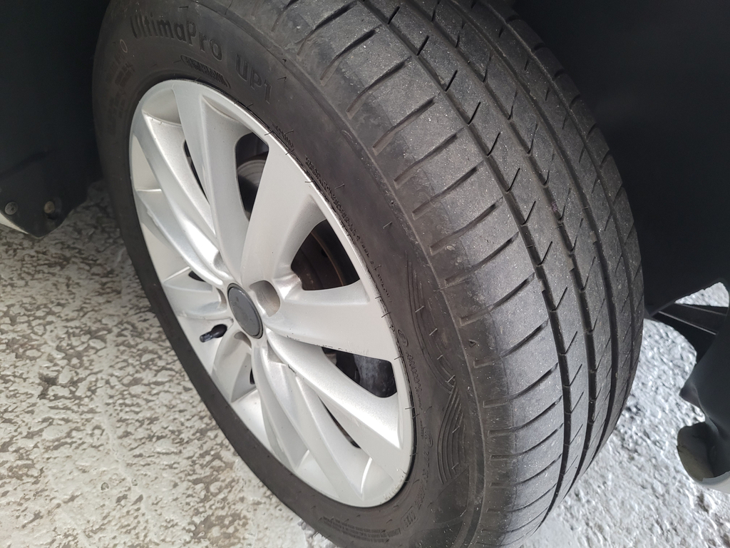 Volkswagen Fox Prata