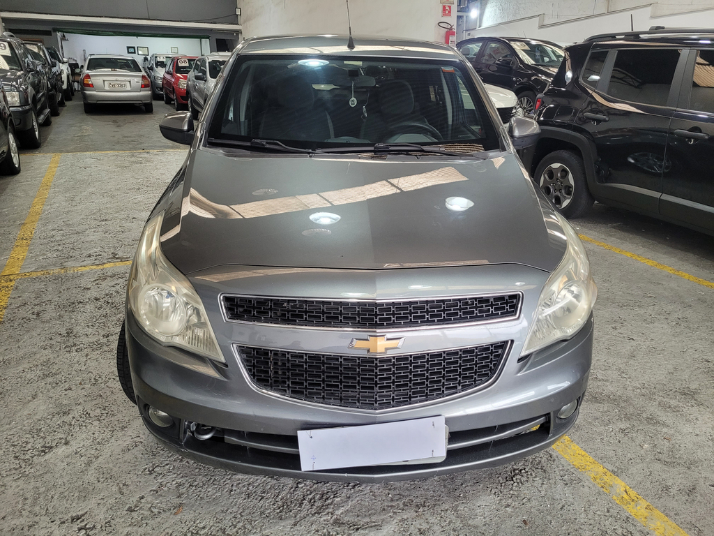 Chevrolet Agile Cinza