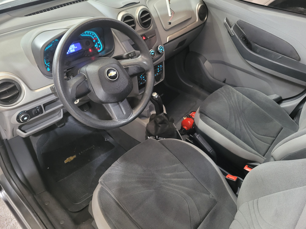 Chevrolet Agile Cinza