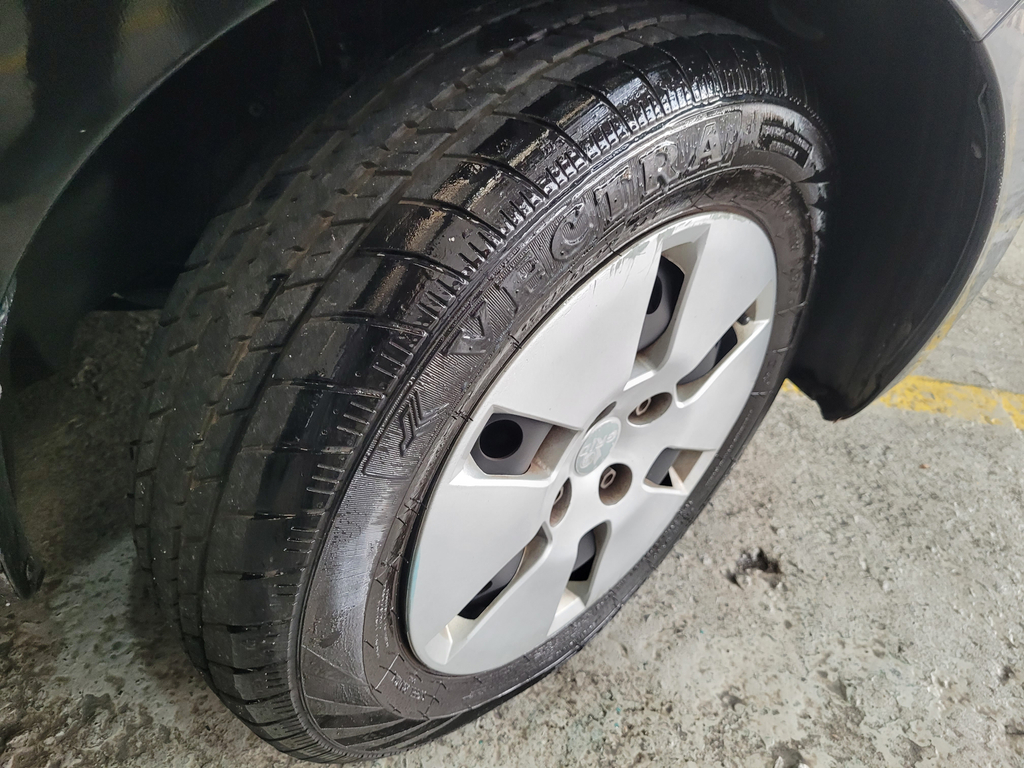 Volkswagen Up! Preto