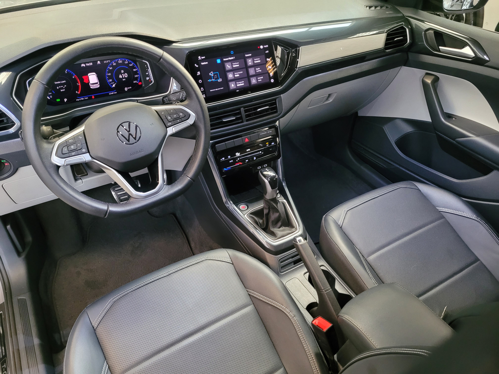 Volkswagen T-Cross Prata