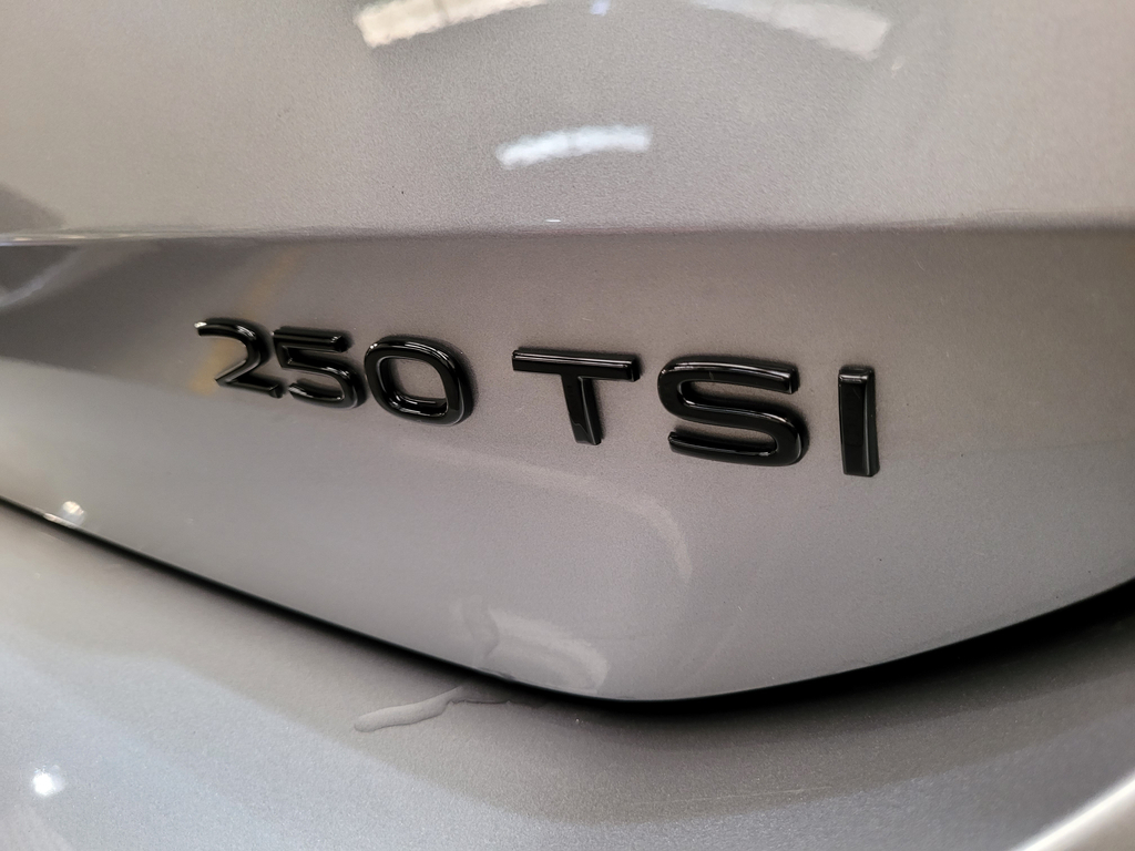 Volkswagen T-Cross Prata