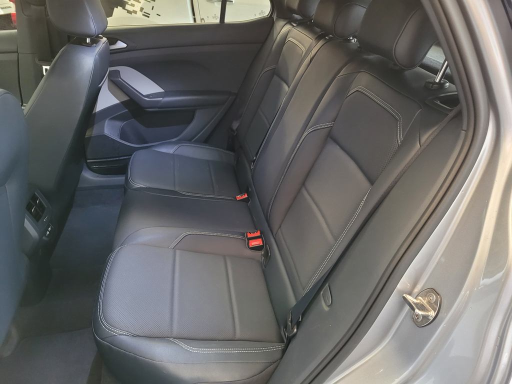 Volkswagen T-Cross Prata