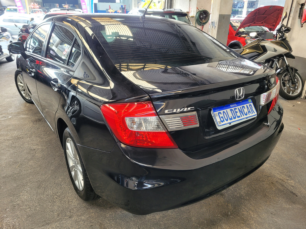 Honda Civic Sedan Preto