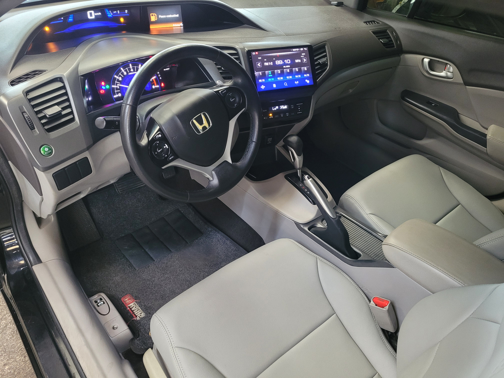 Honda Civic Sedan Preto