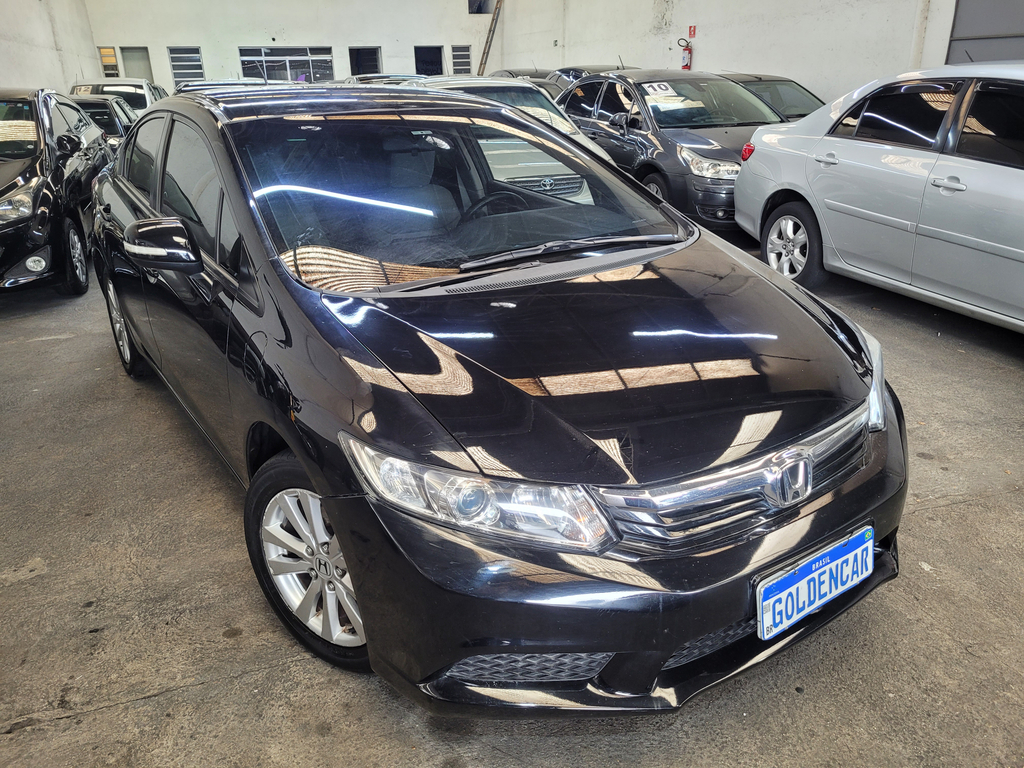 Honda Civic Sedan Preto