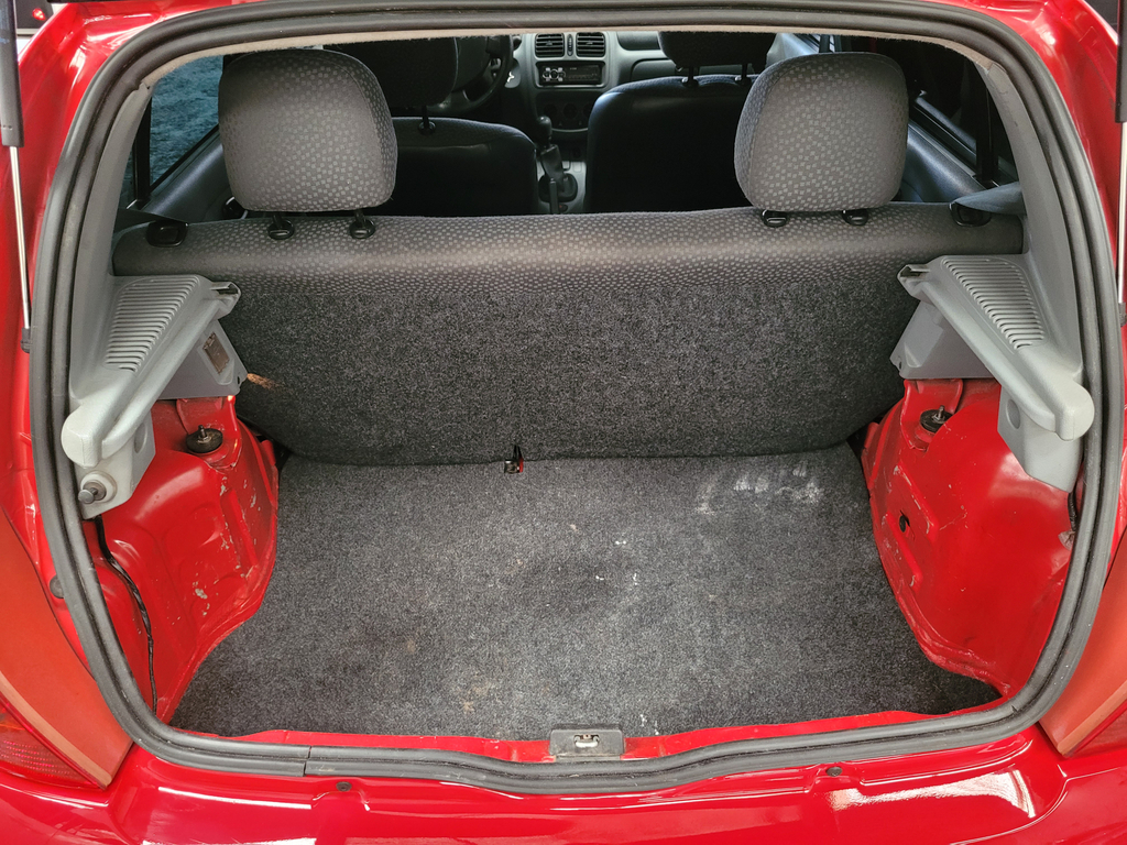 Renault Clio Vermelho