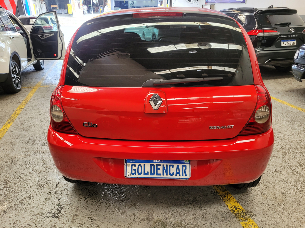 Renault Clio Vermelho