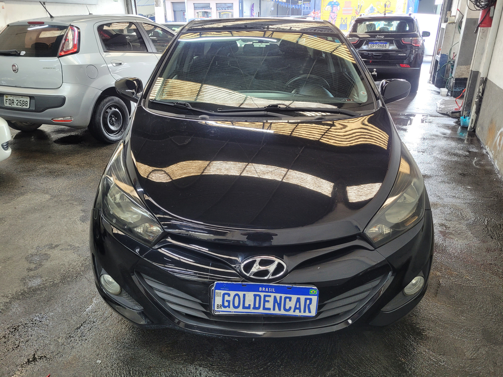 Hyundai HB20S Preto