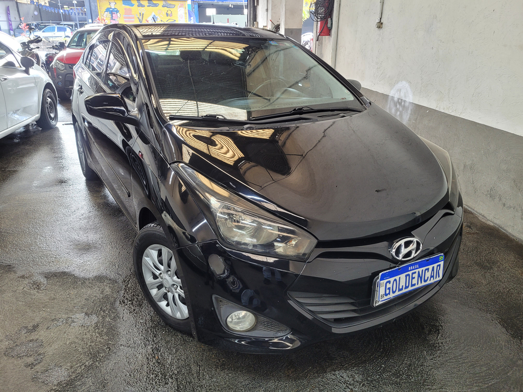 Hyundai HB20S Preto