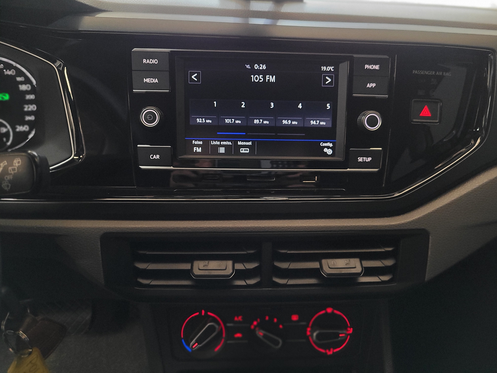 Volkswagen Polo Cinza