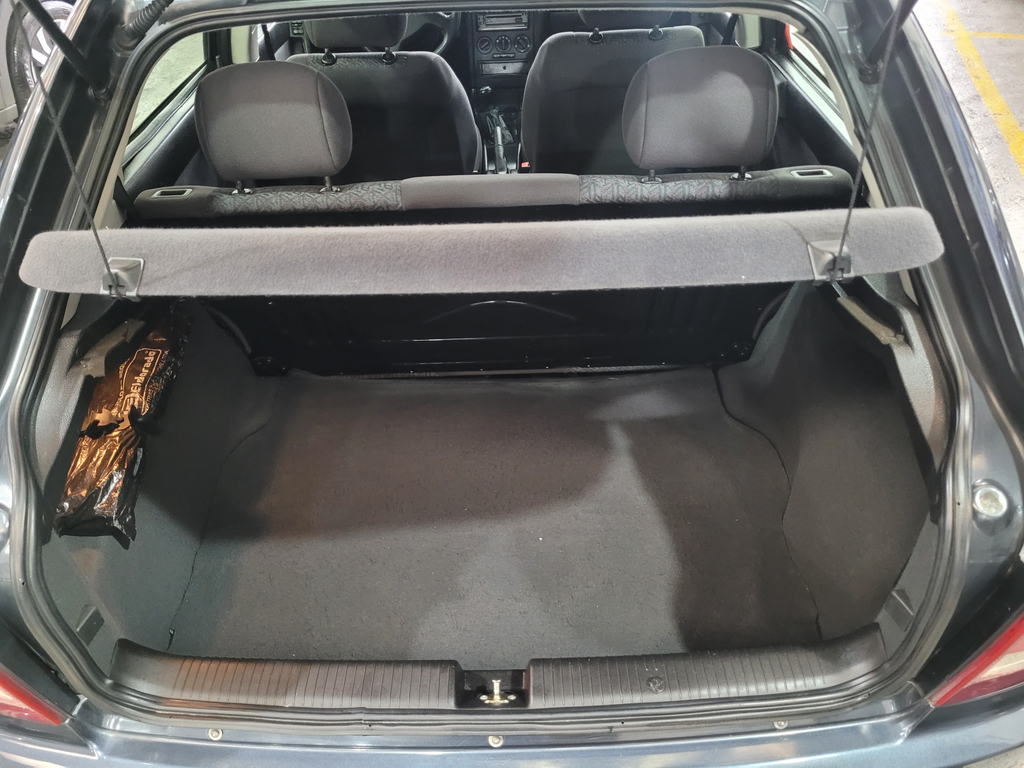 Chevrolet Astra Cinza