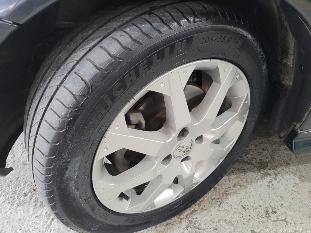 Chevrolet Astra Cinza