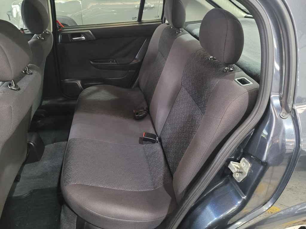 Chevrolet Astra Cinza