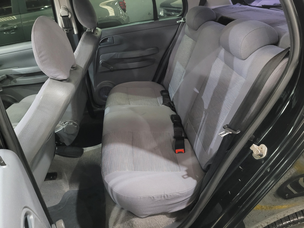 Volkswagen Fox Preto