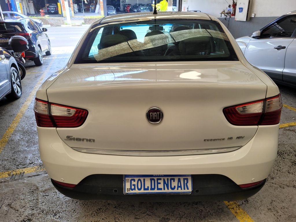 Fiat Grand Siena Branco