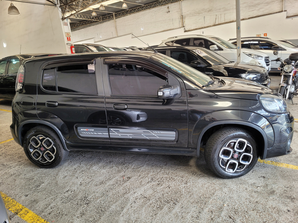Fiat Uno Preto