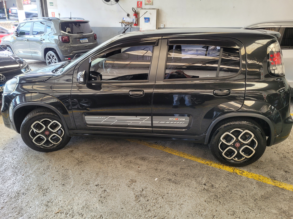 Fiat Uno Preto