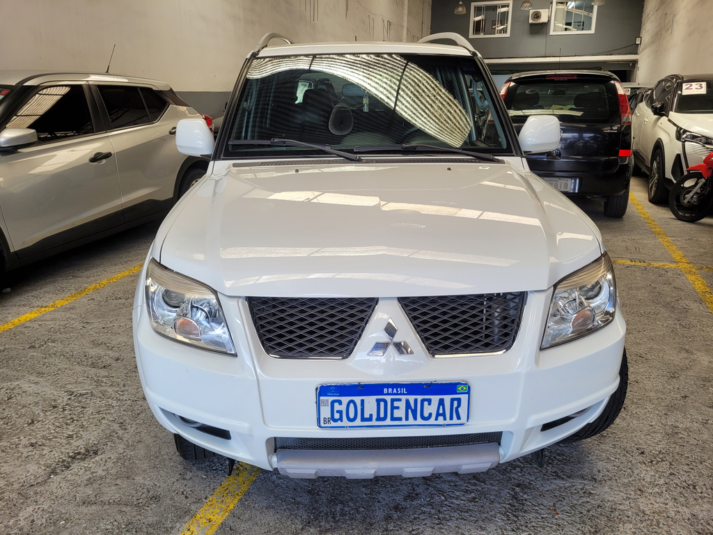 Mitsubishi Pajero TR4 Branco