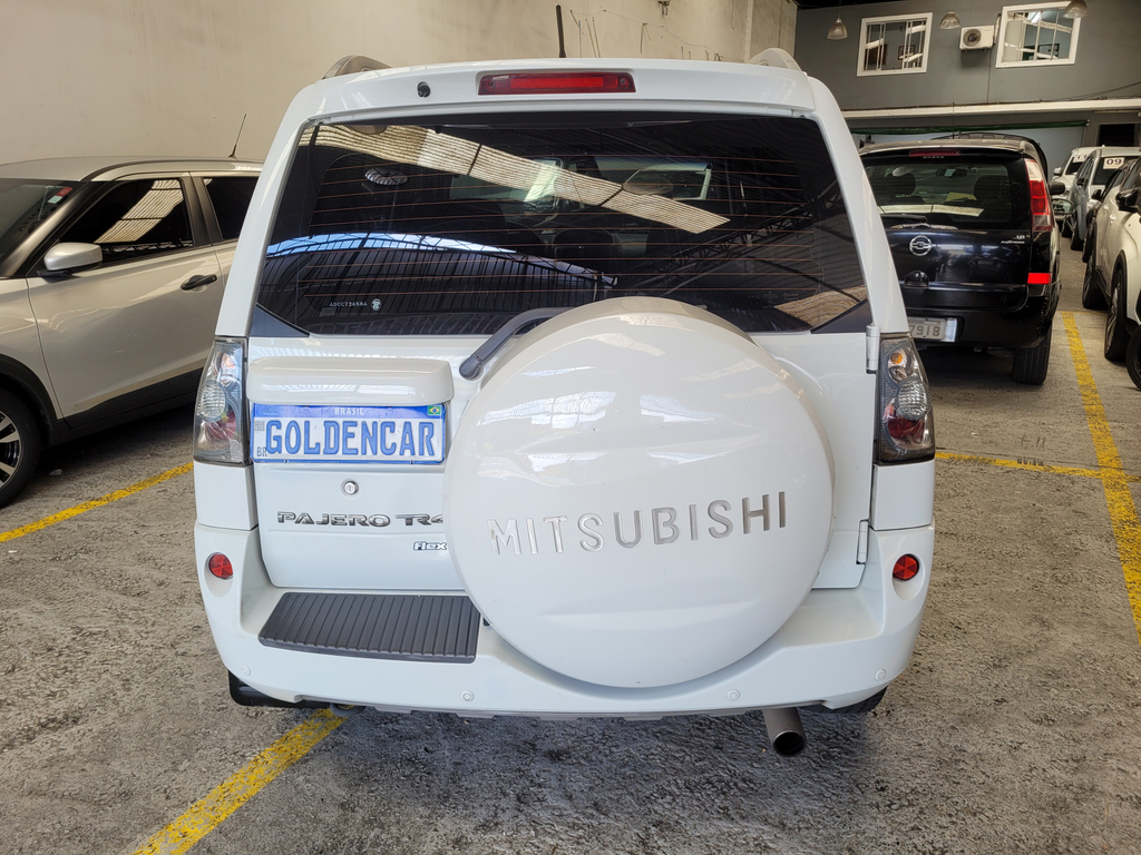 Mitsubishi Pajero TR4 Branco