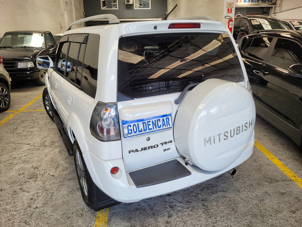 Mitsubishi Pajero TR4 Branco