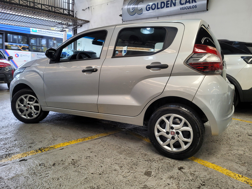 Fiat Mobi Prata