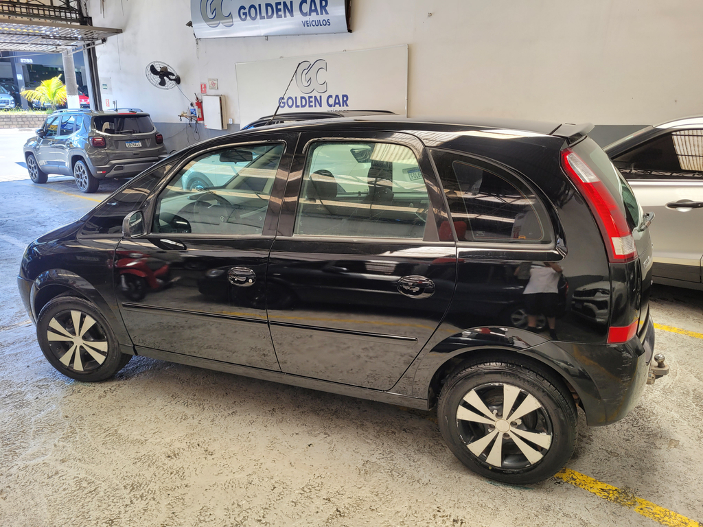 Chevrolet Meriva Preto