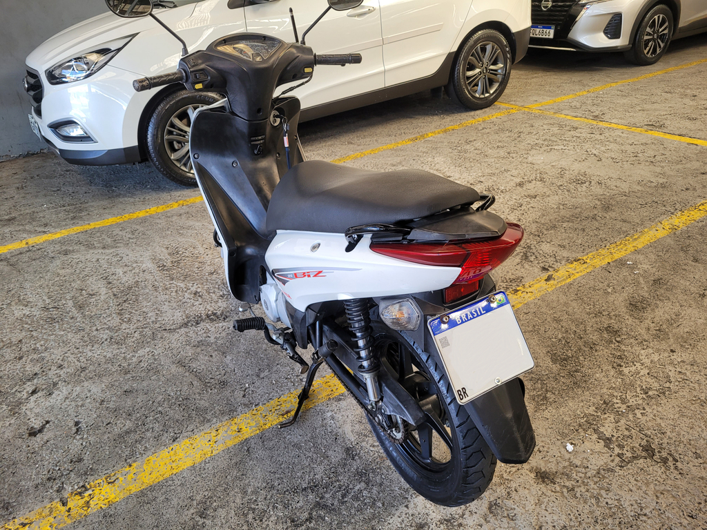 Honda BIZ 125  Branco