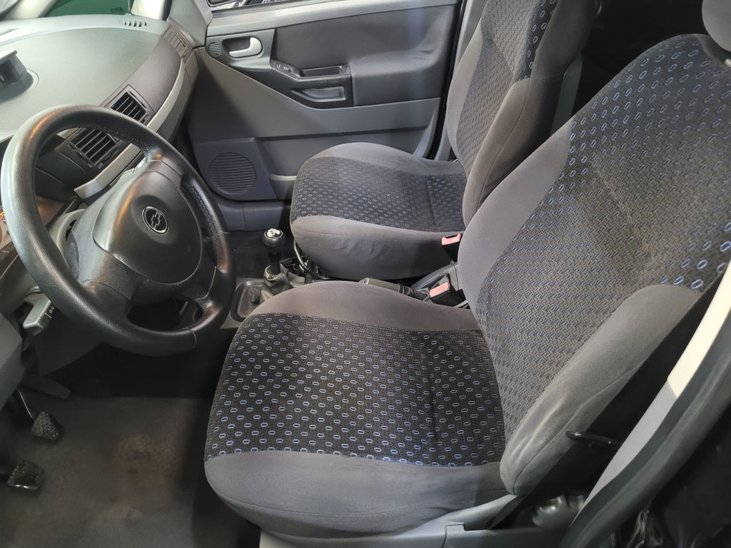 Chevrolet Meriva Preto