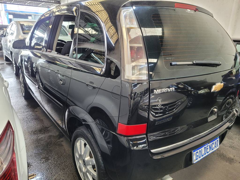 Chevrolet Meriva Preto