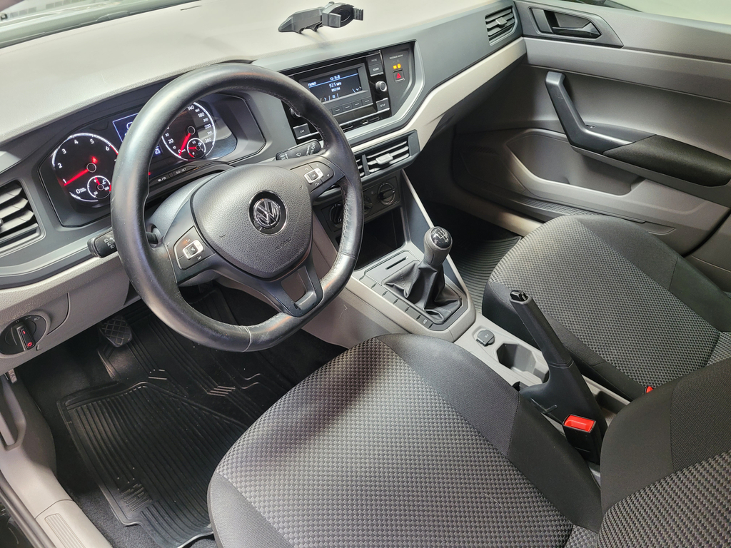 Volkswagen Polo Preto