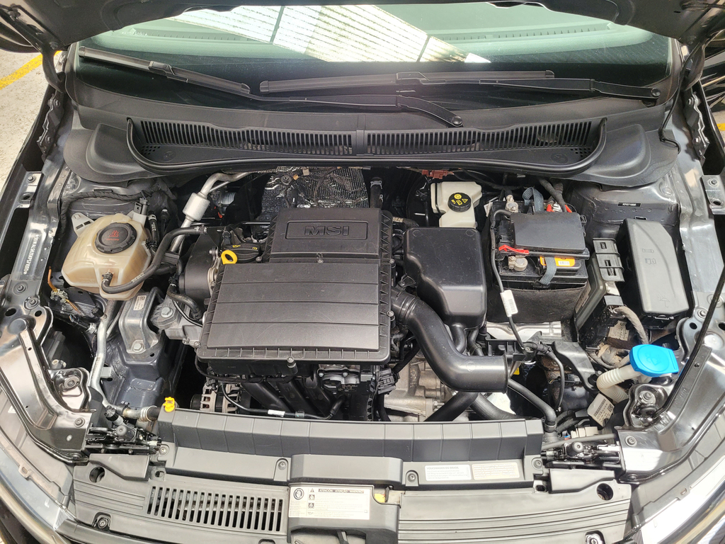 Volkswagen Polo Preto