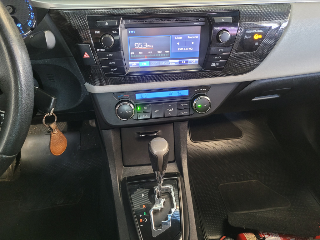 Toyota Corolla Preto