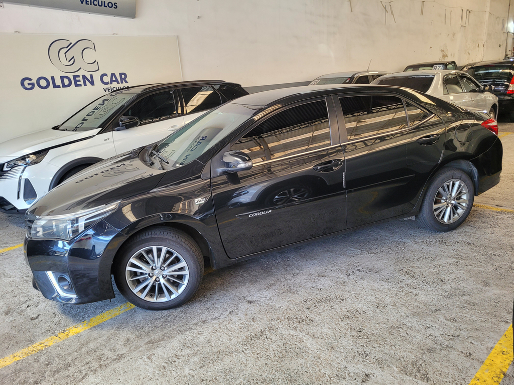 Toyota Corolla Preto